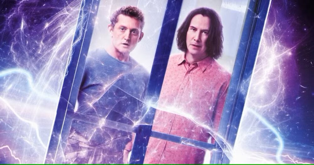 A picture of older Bill and Ted in the phone booth.