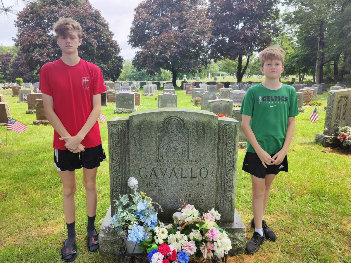 Mason-and-Colby-visiting-Aunt-Loretta-and-my-Grandparents